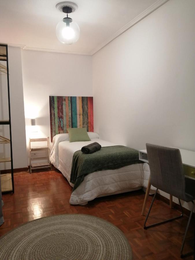 Piso Luminoso, Amplio Y Tranquilo En Casco Viejo Apartment Bilbao Exterior photo